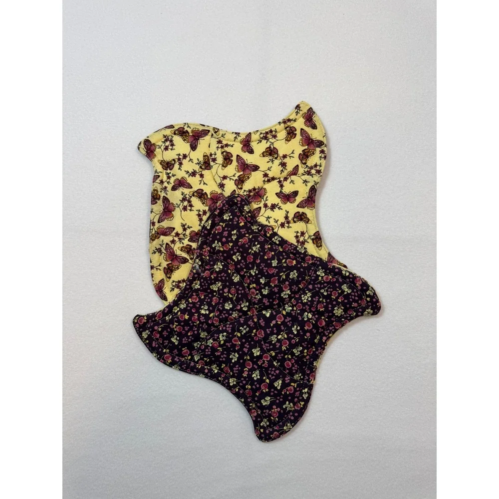 Handmade Quilted Pot Holders Set of 2 OS Plum Yellow‎ Butterfly Floral